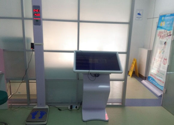 陜西基層衛(wèi)生專業(yè)委員會(huì)專家成員健康小屋參觀交流 陜西基層衛(wèi)生專業(yè)委員會(huì)專家成員健康小屋參觀交流